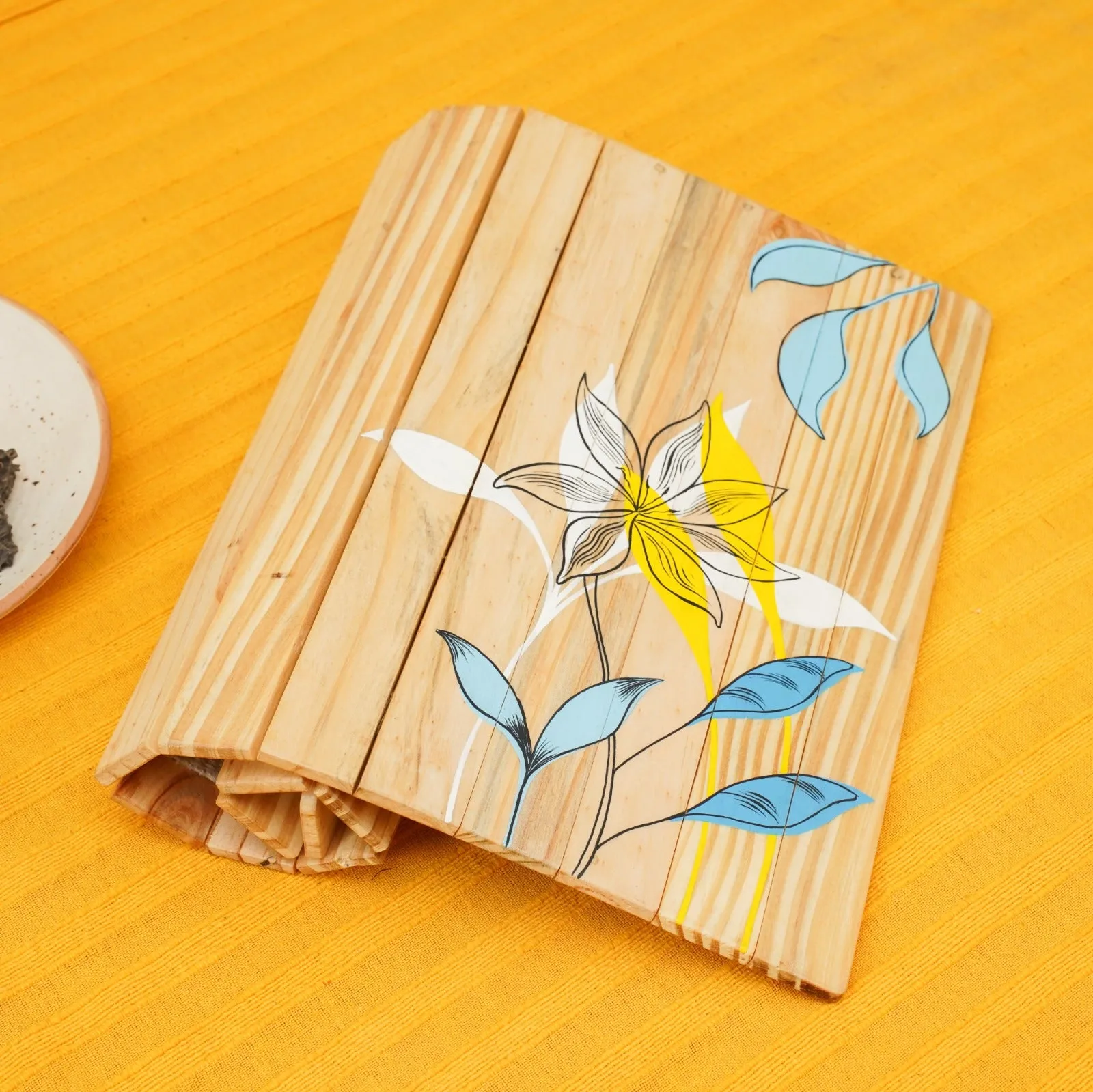 Dharti Multipurpose Place Mat | Natural Pine Wood | Foldable | Light weight | Stain-Proof | Scratch-Proof