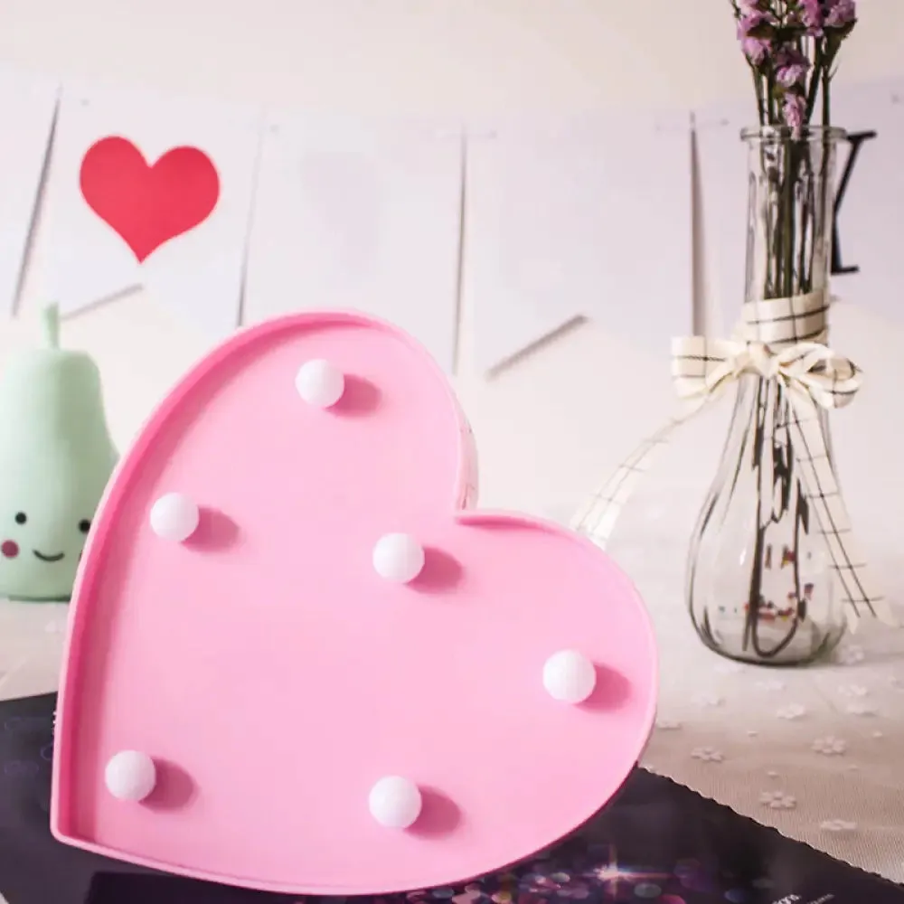 LED Heart Shaped Battery Nightstand Lamp – Decorative Plastic Bedroom Wall Lighting