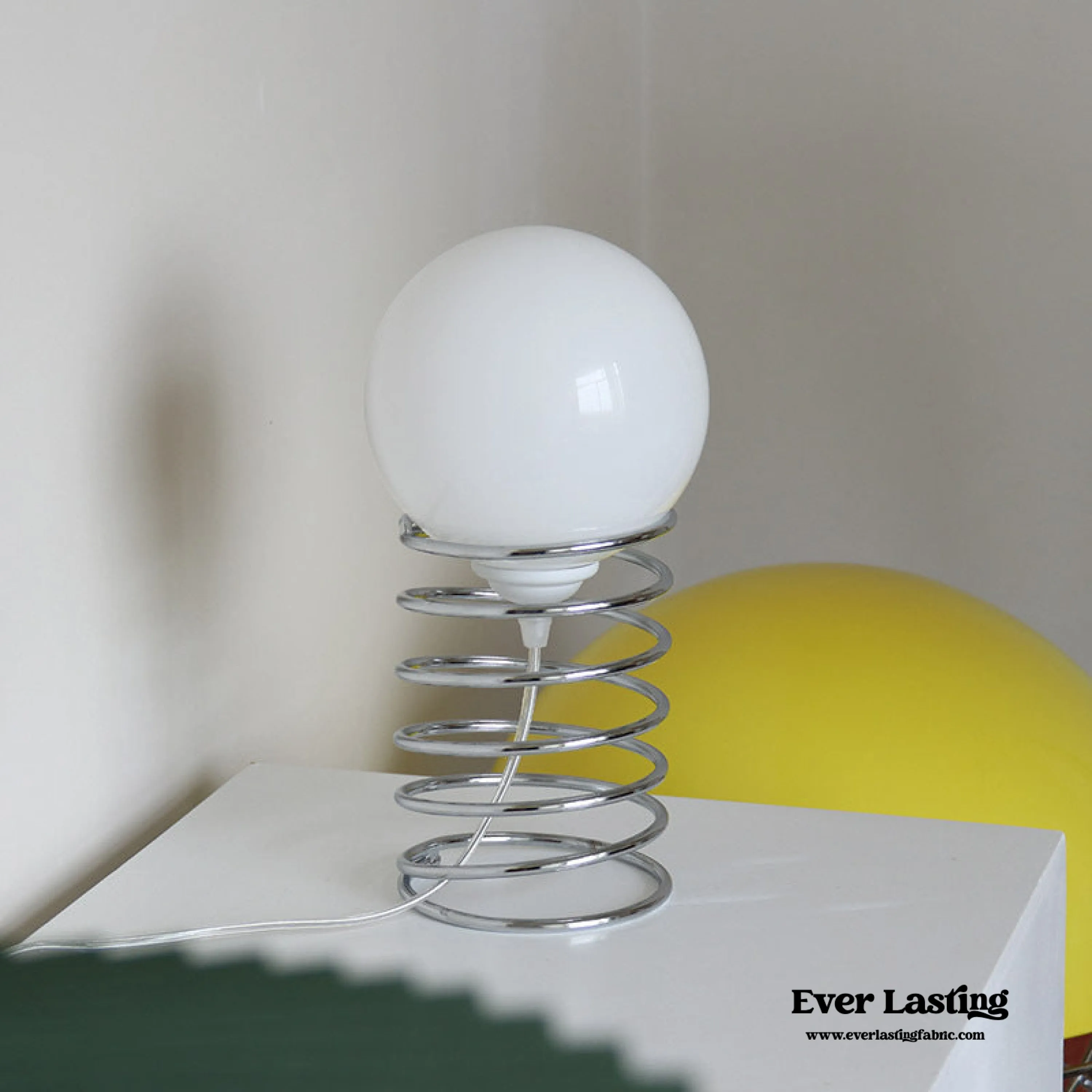 Retro Circular Spring Lamp